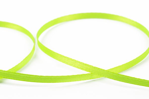 Лента атласная 2-сторонняя 3.0 мм / 91.4±2 метра, 057 желто-зеленый, Gamma AL-3P