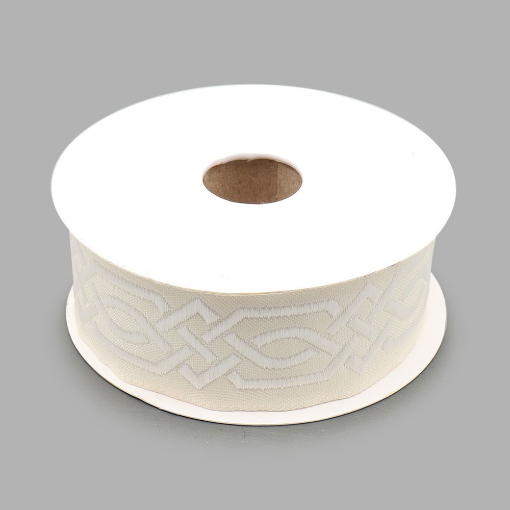 Лента (тесьма) жаккардовая 35.0 мм / 10±0.5 метров, бордюр Кельтский орнамент, 35272 V1 белый