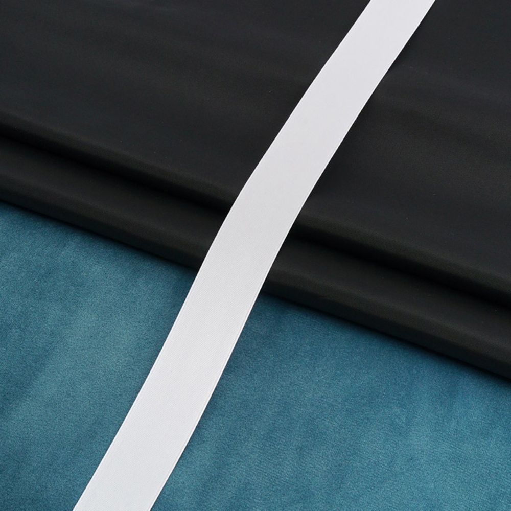 Лента атласная 2-сторонняя 25.0 мм / 22.86±1 метров, C1001 белый, 6102-0013, Globus