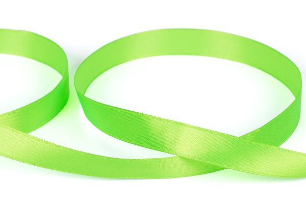Лента атласная 1-сторонняя 12.0 мм / 33±2 метра, №506N(13-0340) зеленый(неон), Gamma