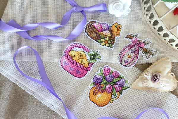 Набор для вышивания нитками МП Студия (Жар-птица), Цыплята и верба Магниты, 7х7 см