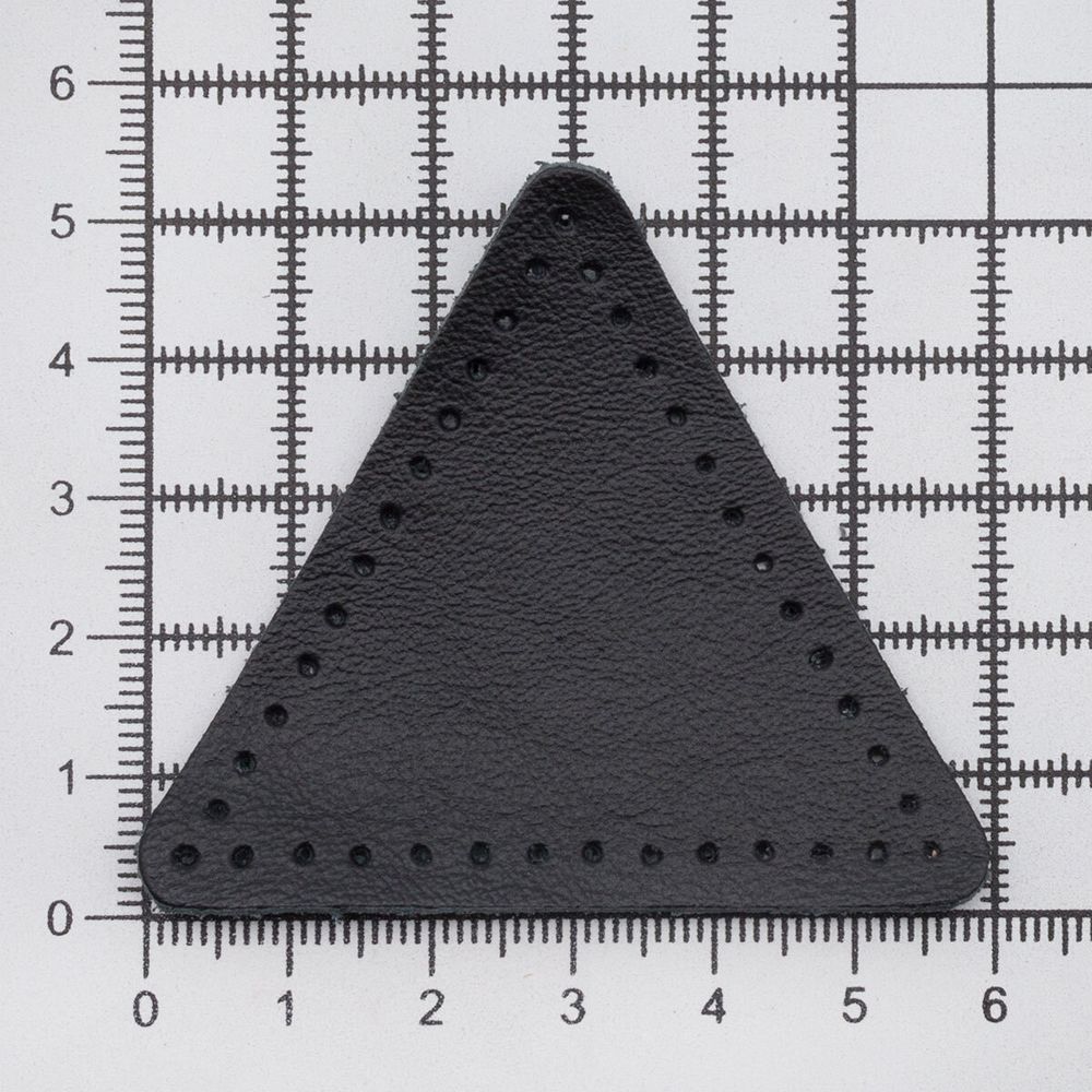 Заплатки пришивные из кожи, треугольник равносторонний 6см с перфорацией, 2 шт, 100% кожа, 01 черный, 9116