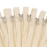 Молния спираль (витая) Т3 (3 мм) 1 зам., н/раз., 40 см, п/автомат, 122 молочный, 10 шт