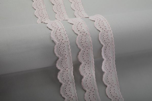 Кружево шитьё 28 мм / 10 м, св.розовый, Gamma GYEM-2801