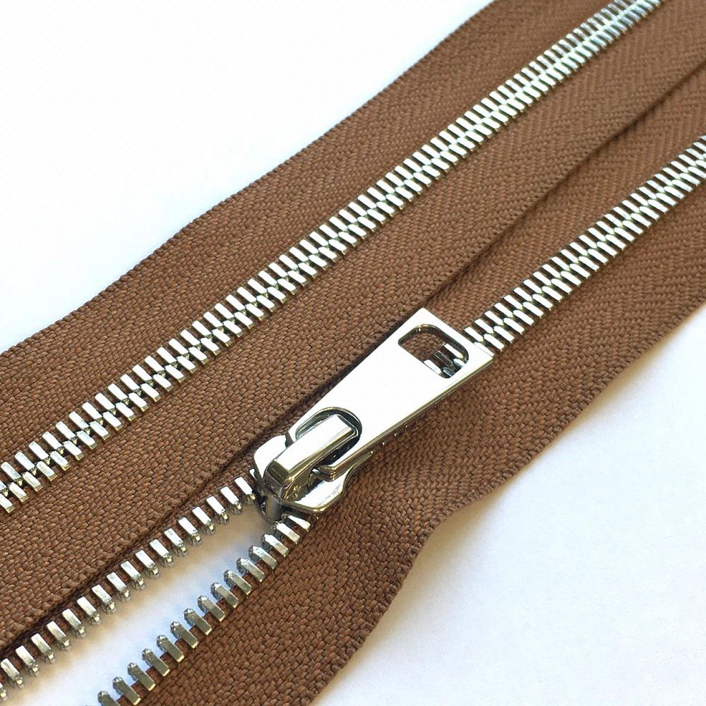 Молния металл Т5 (5 мм) 1 зам., разъем., 65 см, СТ никель, D033 коричневый, MaxZipper Premium, 1 шт /TOS/