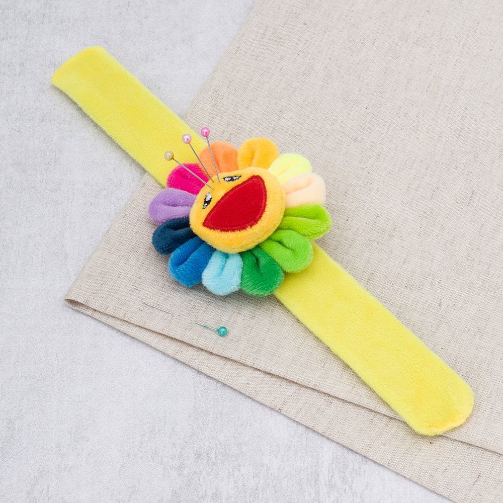 Браслет игольница цветок 24 см