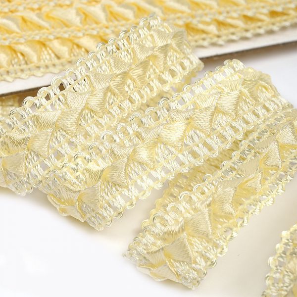 Тесьма декоративная Самоса V03 18 мм, цв.02 молочный уп.9м