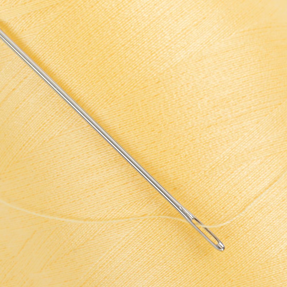 Нитки универсальные Gamma 50/2, 4570 м (5000 ярд) / 1 кат., 131 св.желтый