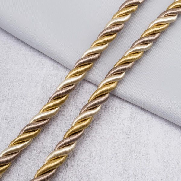 Шнур витой (мебельный) ⌀8.0 мм / 25 метров, 2-цветный, 93196 бежевый/золото/белое золото