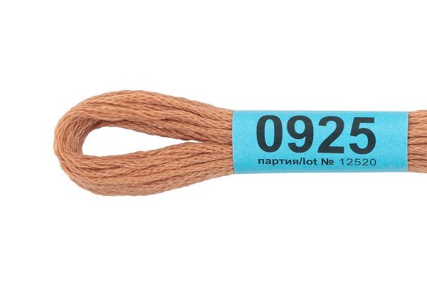 Мулине Gamma 100% хлопок, цв.0925 роз-бежевый, 24 мотка по 8 метров