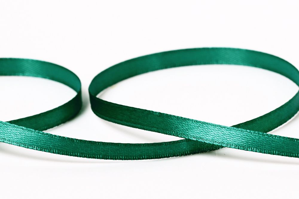 Лента атласная 1-сторонняя 6.0 мм / 33±2 метра, 016 изумруд, Gamma
