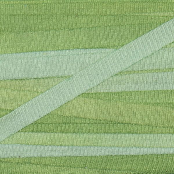 Лента (тесьма) шелковая 4.0 мм / 45.5±0.5 метров, M041 св.зеленый/зеленый, Gamma SRM-4