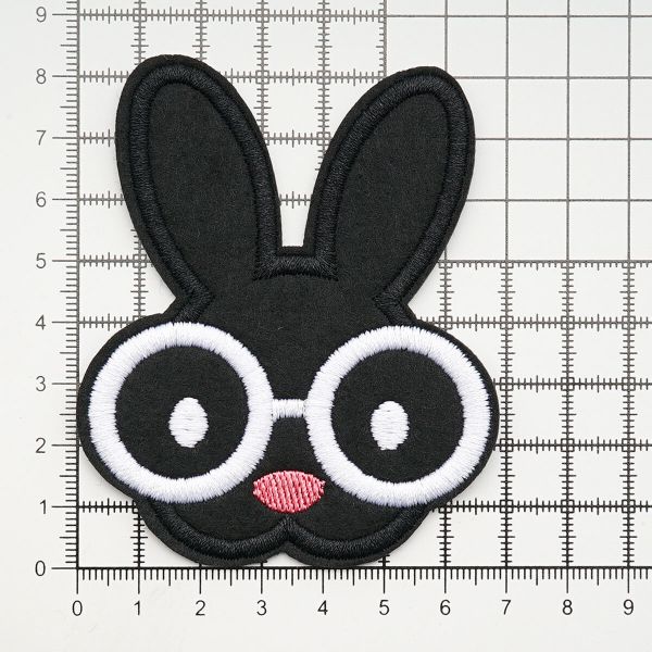 Термоаппликация Зайка в очках 70х85мм (Black (черный)), 2 шт, LA525