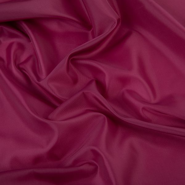 Ткань подкладочная (таффета) 180Т, 57 г/м², 500х152 см, 169 малиновый, Gamma 180Т