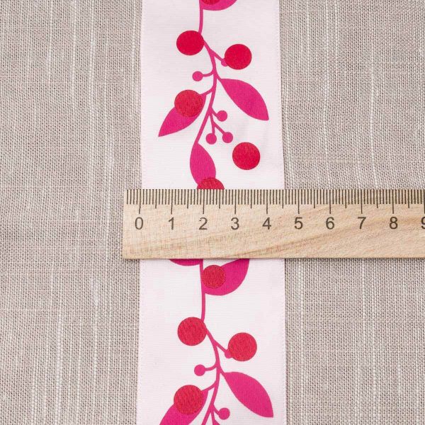 Лента атласная с рисунком 45.0 мм / 22.5±1 метров, Ягодная ветвь, розовый, Globus