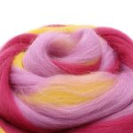 Шерсть для валяния полутонкая 100%, мультиколор, 100г, 1509 мультиколор, жёлтый/св.фиалка/т.цикламен