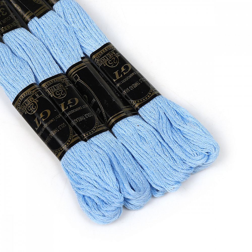 Мулине Ideal, цв.302 голубой, 24 мотка по 8 метров