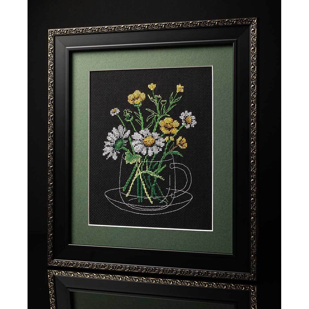 Набор для вышивания нитками Созвездие, Ромашковый чай 14х18 см