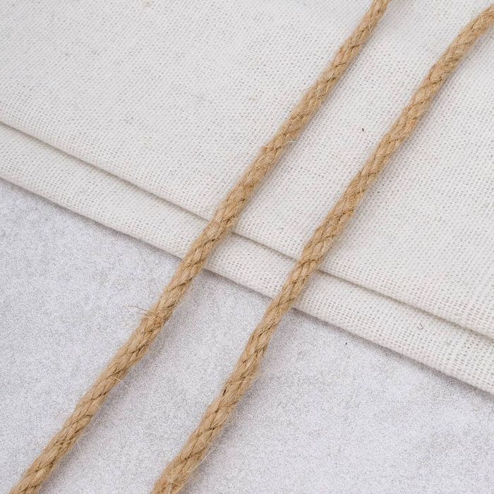 Шнуры и шнурки