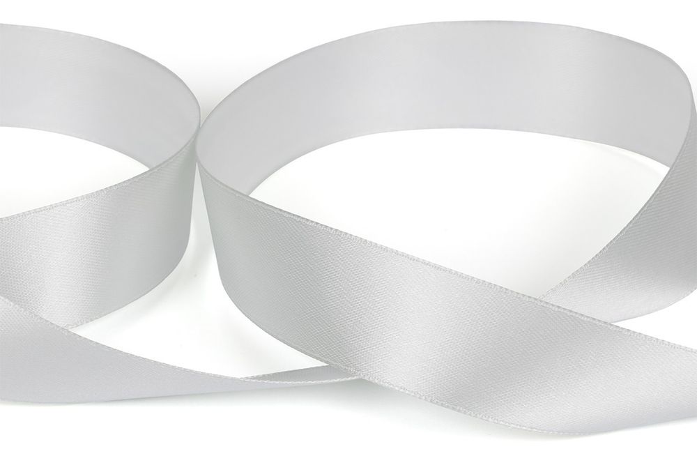 Лента атласная 1-сторонняя 25.0 мм / 33±2 метра, №518L(14-4104) серый, Gamma