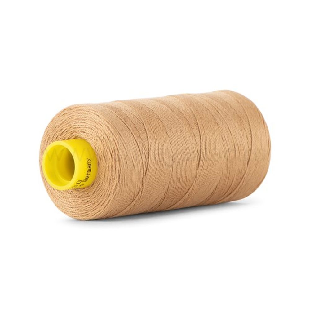 Нить отделочная Gutermann Mara 30/2, 300 м, 702404, 591 песочно-желтый, 1 катушка