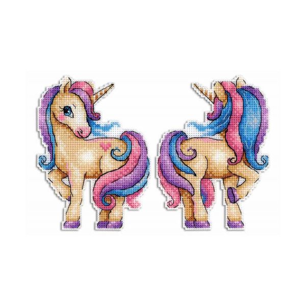 Набор для вышивания нитками МП Студия, Волшебный единорог 12х19см