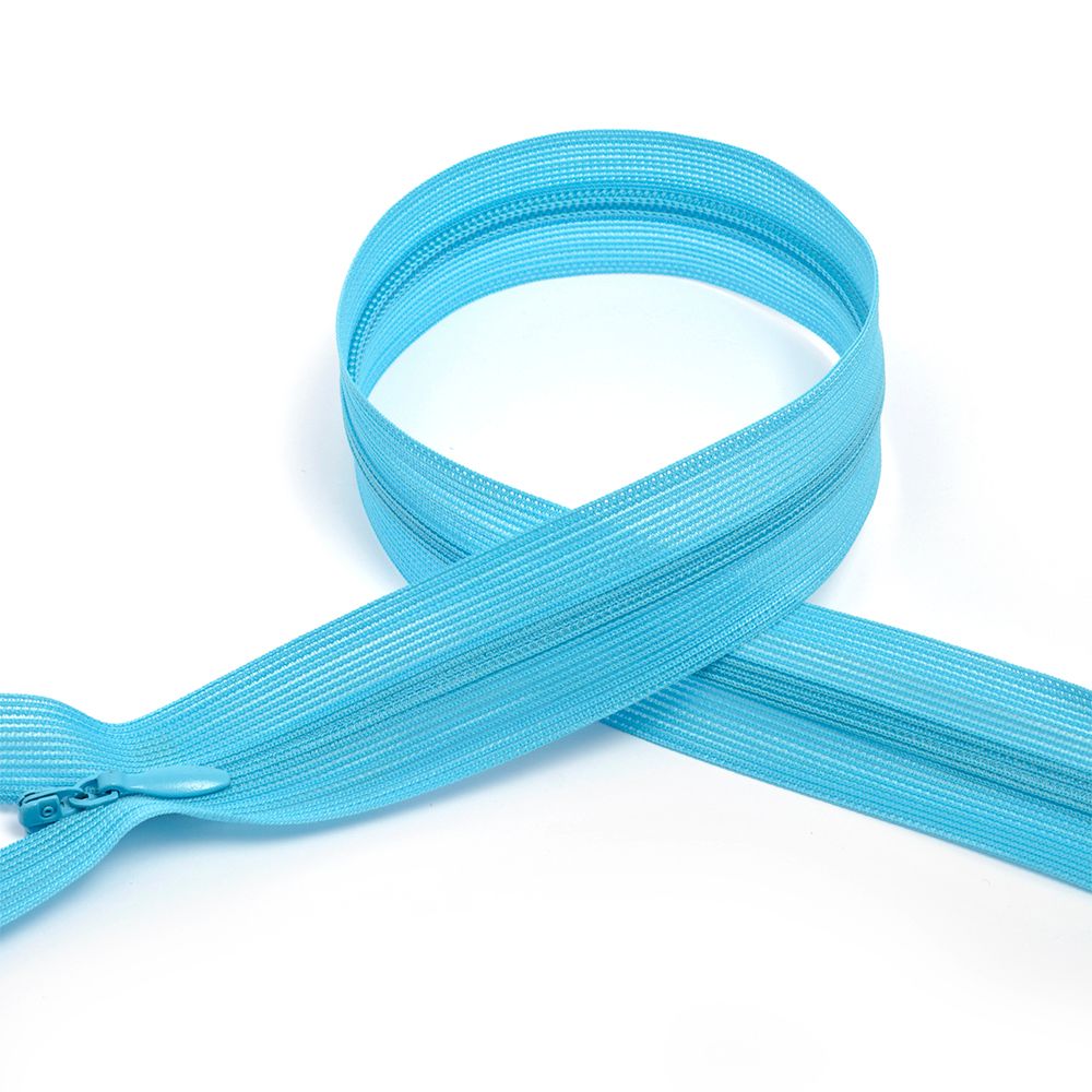 Молния потайная (скрытая) Т3 (3 мм) 1 зам., н/раз., 20 см, цв.F206 голубой опал уп.50 шт Молния потайная (скрытая) Т3 (3 мм) 1 зам., н/раз., 20 см, цв.F206 голубой опал уп.50 шт