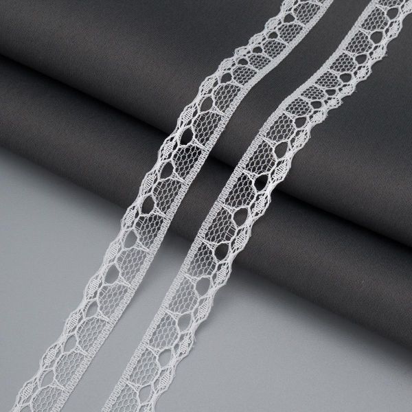 Кружево капроновое 15 мм, / 13.72 метра, белый