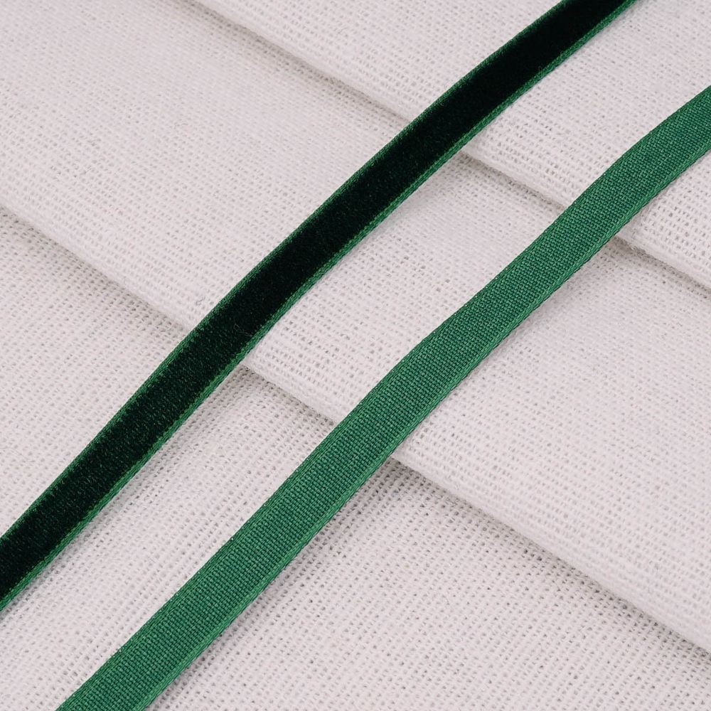 Лента бархатная (тесьма) 06.0 мм / 32.9±2 метров, 0081-0701, 165 темно-зеленый