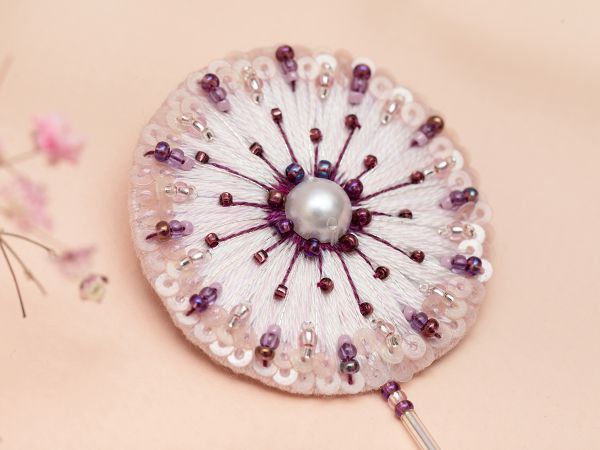 Набор для вышивания бисером Klart, Брошь. Одуванчик, 4.5х9.5 см