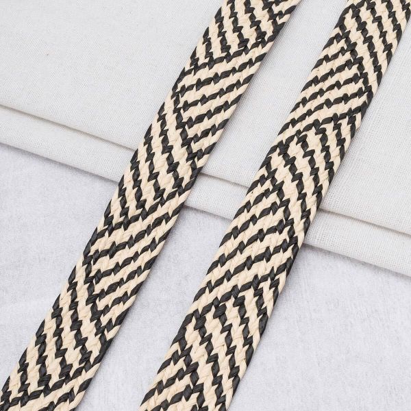 Стропа (ременная лента) 35 мм / 45.72 метра, [23.33 г/пог.м], с принтом, ZH856 бежевый/черный, 3Al295