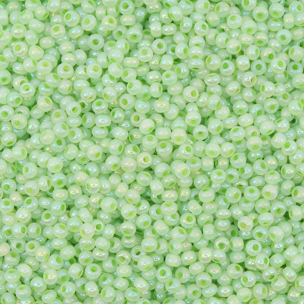 Бисер Preciosa полупрозрачный жемчужный с цв. центром 10/0 (2.3 мм), круг.отв, 50г, (57556)