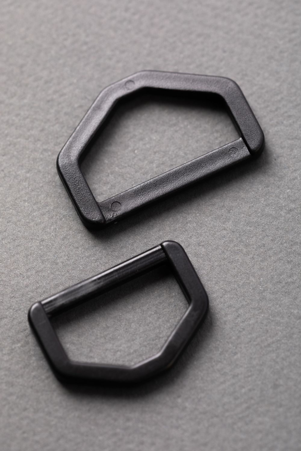 Полукольцо пластик 25 мм, 100 шт, черный, Gamma DRB001