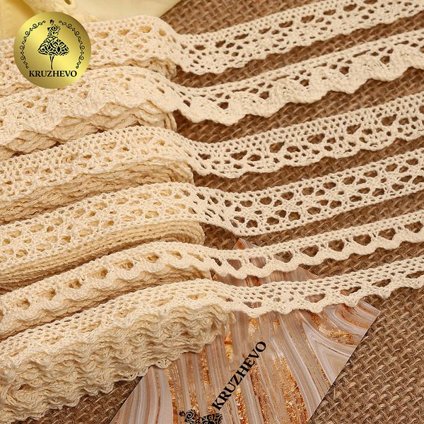 Набор вязаного кружева Kruzhevo №4 цв.молочный (6 дизайнов по 2м)