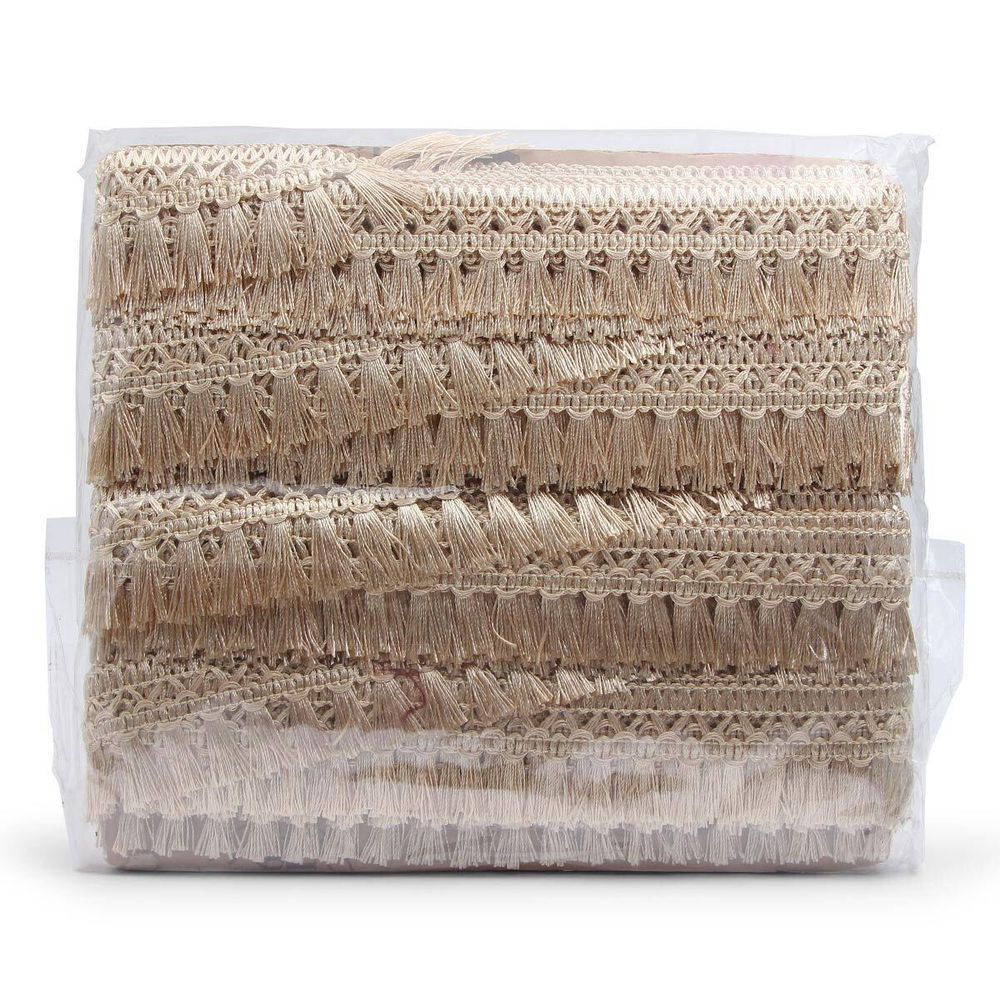 Бахрома отделочная 50.0 мм / 25 метров, кисти, с551 бежевый /TOS/