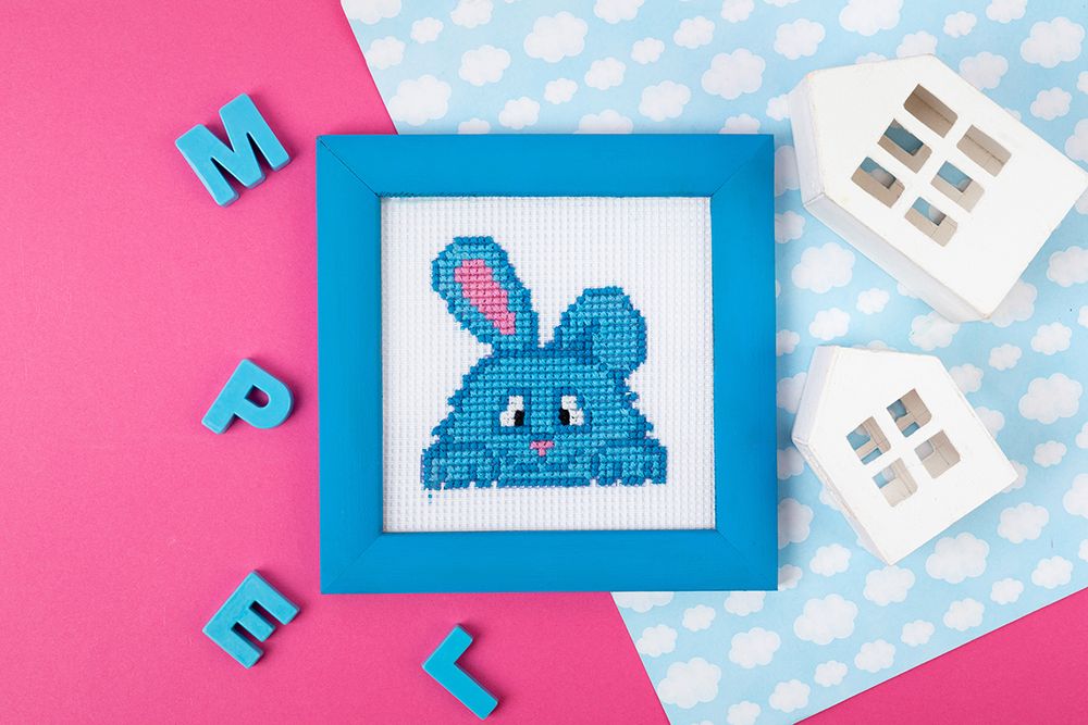 Набор для вышивания нитками Klart, Детские истории. Зайка, 12х12 см