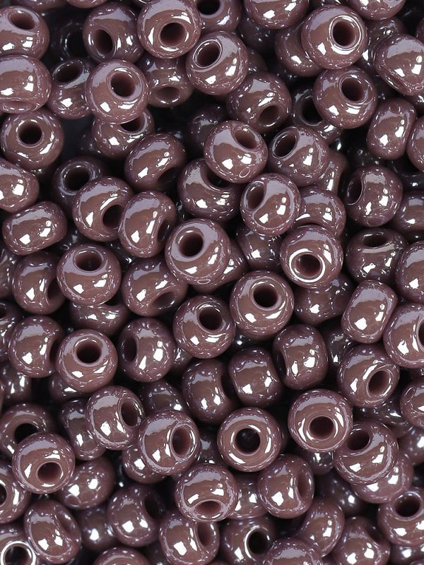 Бисер Preciosa 10/0 (2.3 мм), 50 г (10х5 г), цв. 28020