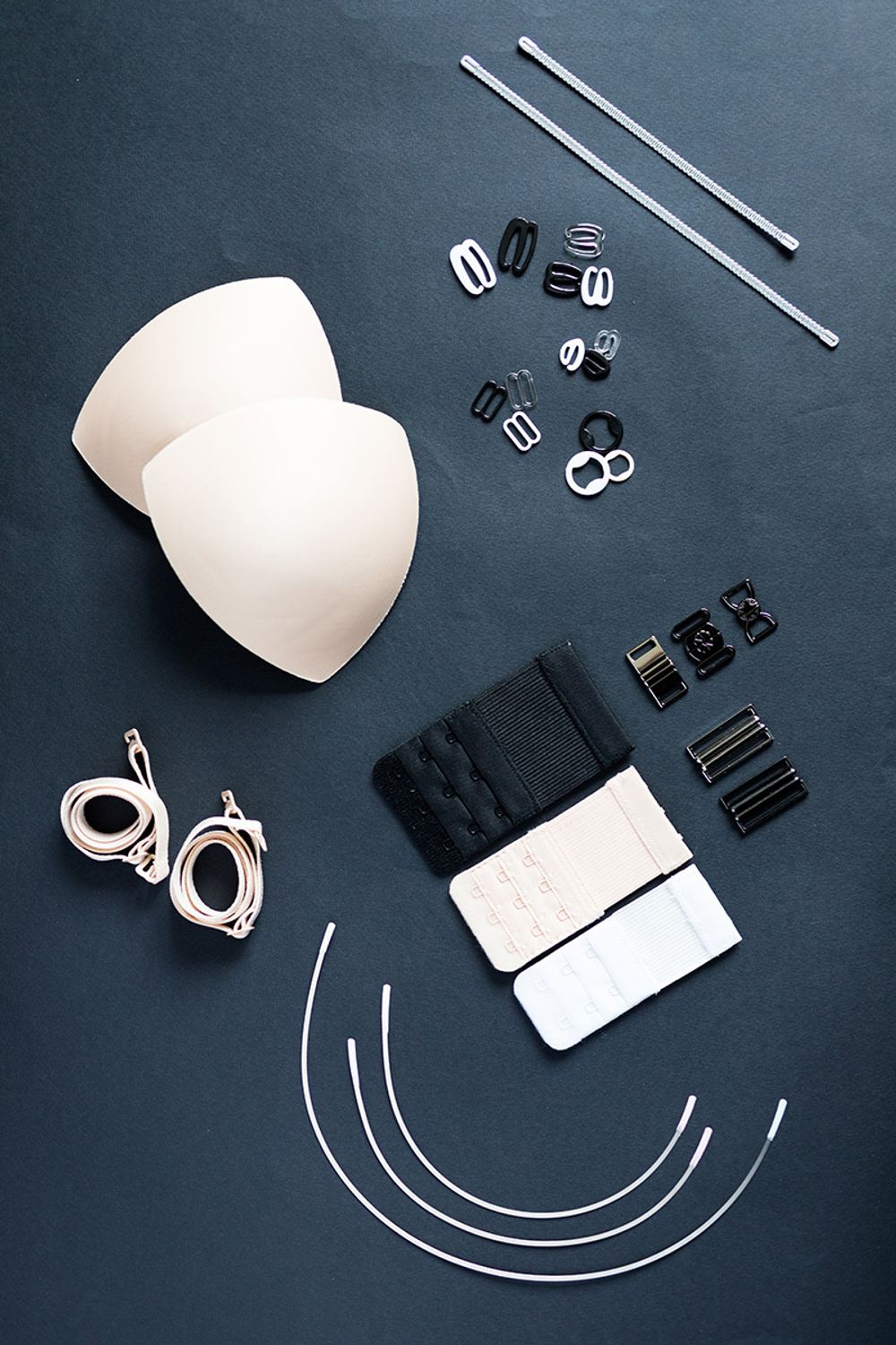 Косточки корсетные металл 4х300 мм, 10 шт, металл, Blitz KKM-04