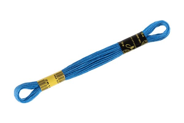 Мулине ПНК им.Кирова цв.2610 синий, 24 мотка по 8 метров