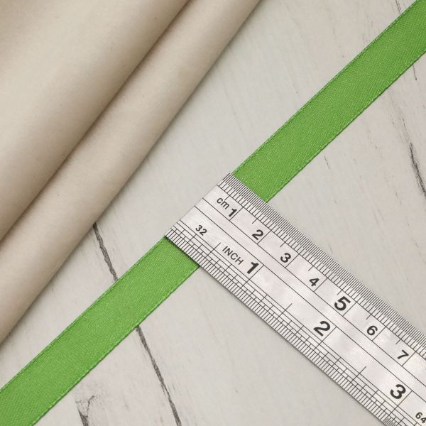 Лента атласная 1-сторонняя 12.0 мм / 22.86±1 метров, 106 травяной, Globus