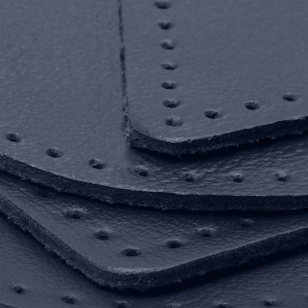 Набор заплаток пришивных из кожи, круг, квадрат, треугольник, овал 6см, с перфорацией, 4 шт (05 темно-синий), 9723