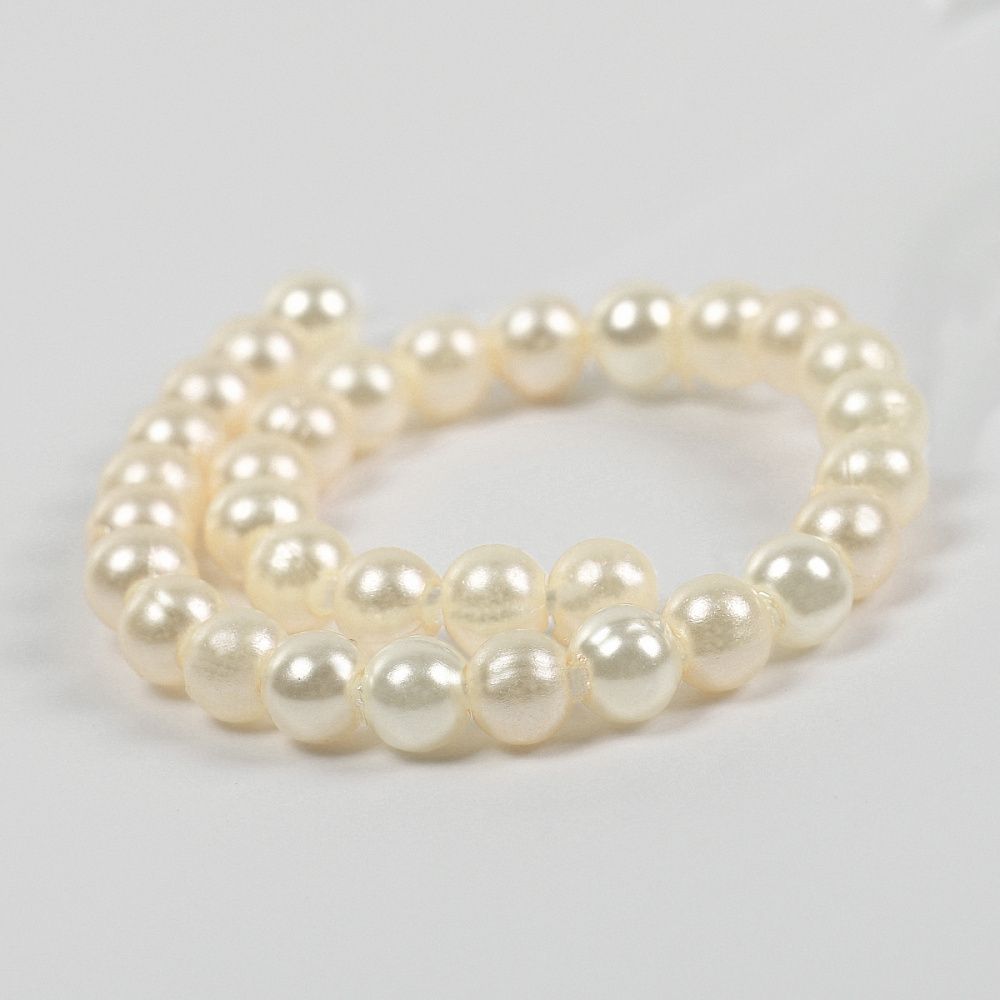 Бусины пластик (перламутр) ⌀6 мм, цв. 001 молочный, 50 гр. (483 шт), Magic4Hobby