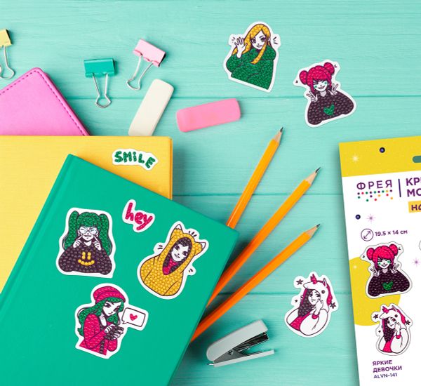 Алмазная (кристальная) мозаика Фрея ALVN-141, наклейки Яркие девочки, 19.5х14 см