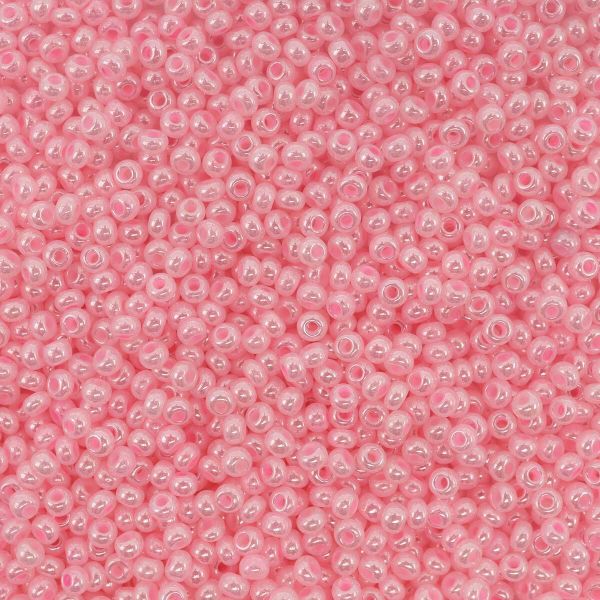 Бисер Preciosa полупрозрачный жемчужный с цв. центром 10/0 (2.3 мм), круг.отв, 50г, (37173)