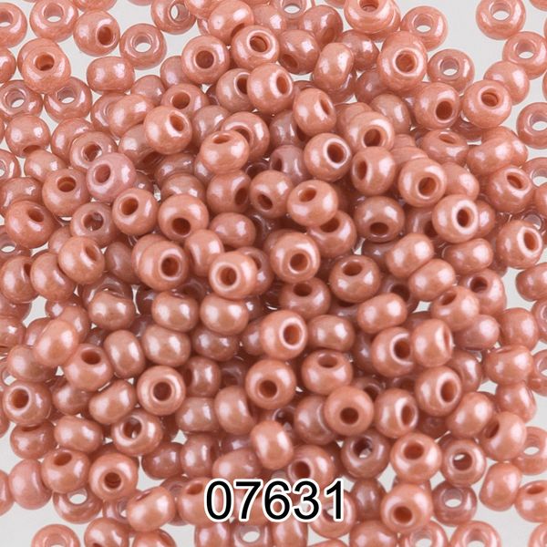 Бисер Preciosa 10/0 (2.3 мм), 500 г, 07631 (Ф296) бежевый