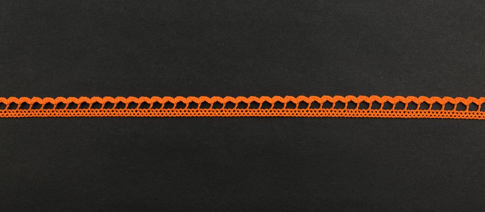 Кружево вязаное (тесьма) 9 мм, цв. оранжевый, R1096/031, Mauri Angelo, 20 м