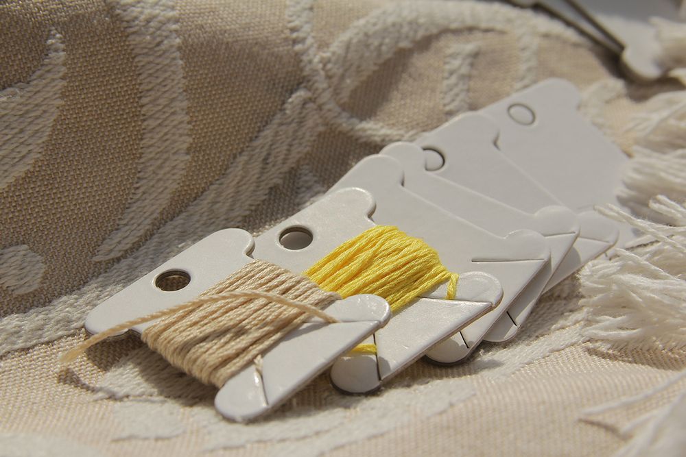 Бобины для мулине картон 4.1 см, 40 шт, белый, Gamma LBK-40