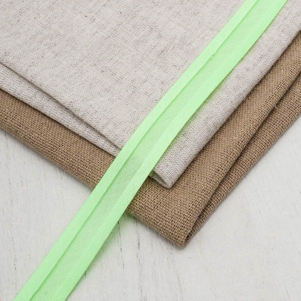 Косая бейка атласная 15.0 мм / 132±1 метра, 0000-1500, F230 св.салатовый