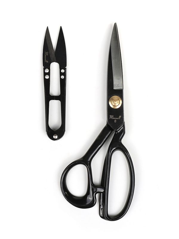 Набор ножниц: Ножницы портновские 08' 220х100 мм. + Перекусы 125мм. Maxwell Black premium