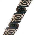 Лента (тесьма) жаккардовая 35.0 мм / 10±0.5 метров, бордюр Кельтский орнамент, 35272 V10 черный/золото